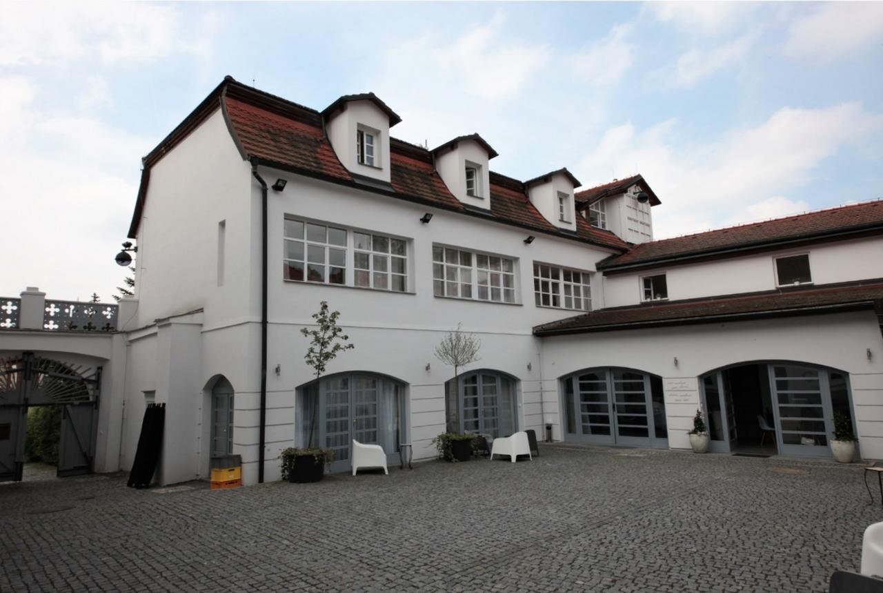 Maria Theresa Estate *